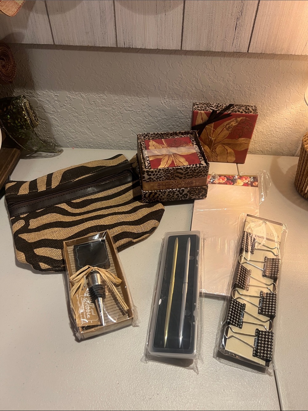 Zebra Note Cards & Accessories Gift Set